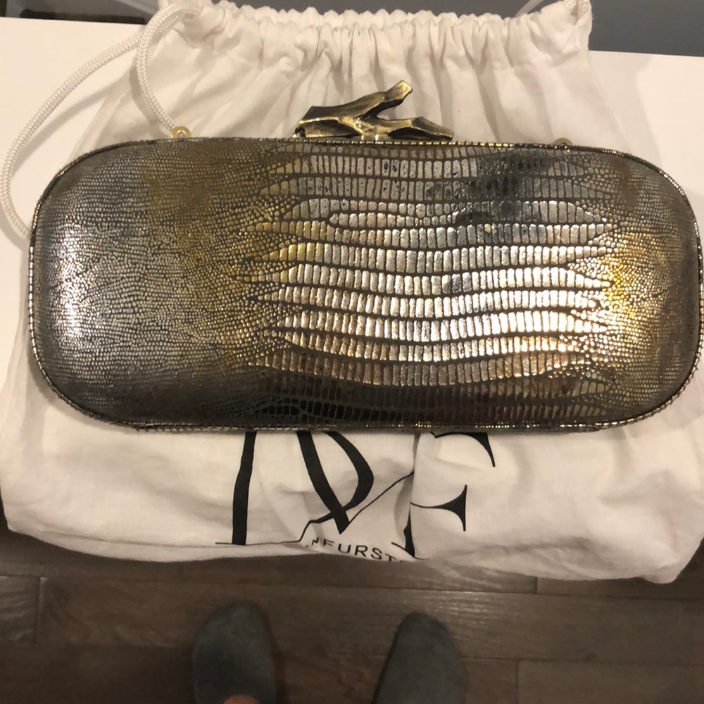 Diane von Furstenberg Lytton box clutch